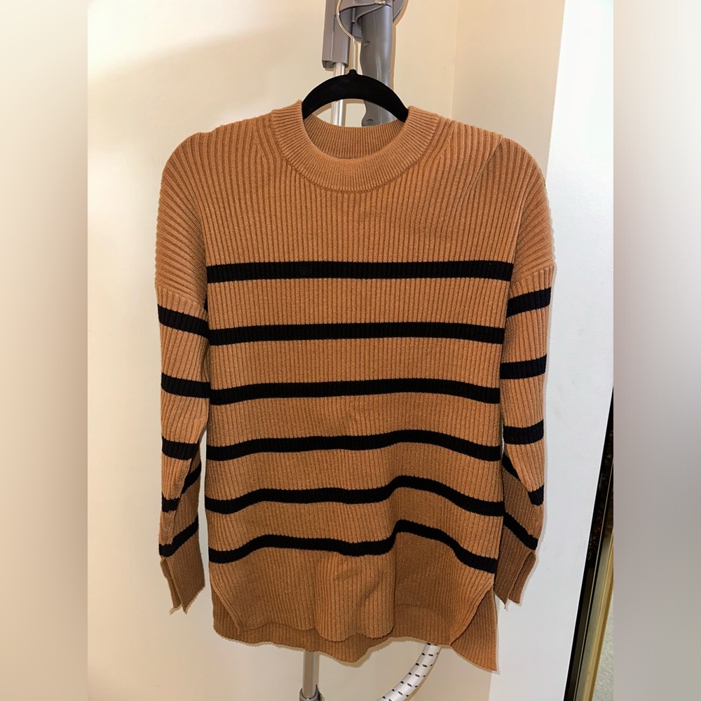Abercrombie & Fitch sweater.